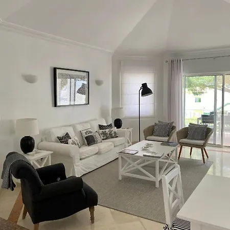 Beautiful For Rent In Quinta Do With Excellent Facilities Close To And Beach. Apartment Quinta do Lago
