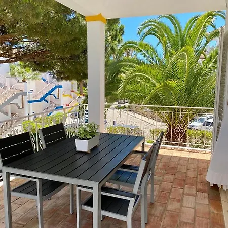 아파트 Beautiful For Rent In Quinta Do With Excellent Facilities Close To And Beach. 퀸타도라고