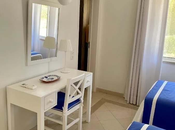 Апартаменты Beautiful For Rent In Quinta Do With Excellent Facilities Close To And Beach. *