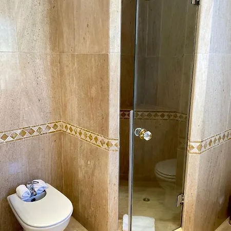 Beautiful For Rent In Quinta Do With Excellent Facilities Close To And Beach. *